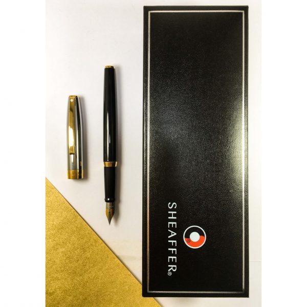 Sheaffer Sagaris GlossBlack ,Chrome cap with Gold Plated Trim Fountain Pen. - Image 6